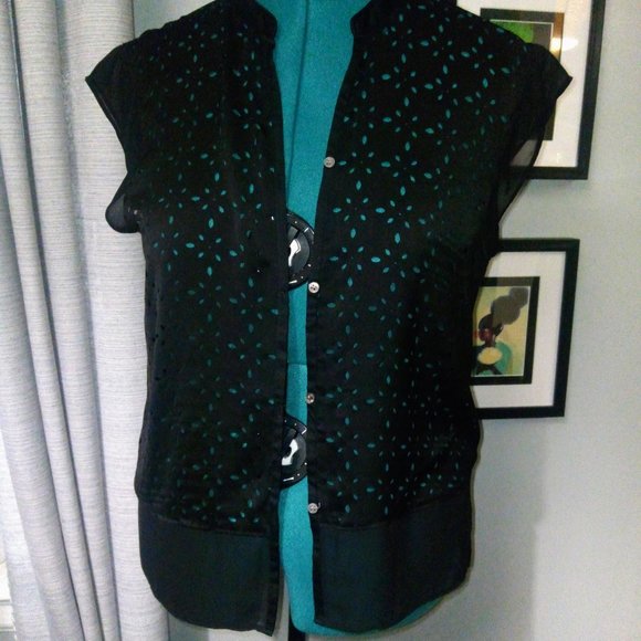 Vince Camuto Short-Sleeved Cutout Detail Blouse Sz S - Picture 5 of 15